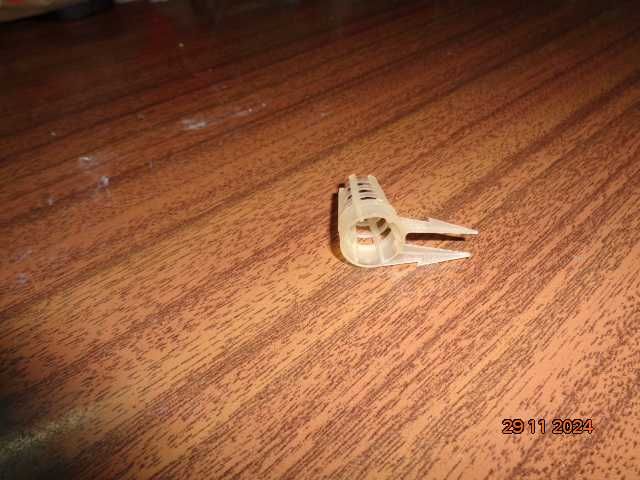 Apicultura celula de introdução de rainhas em colmeias e nucleos