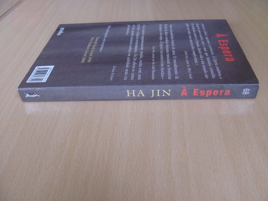 À Espera de Ha Jin
