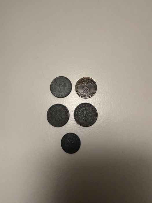 5 moedas do 3 reich ww2