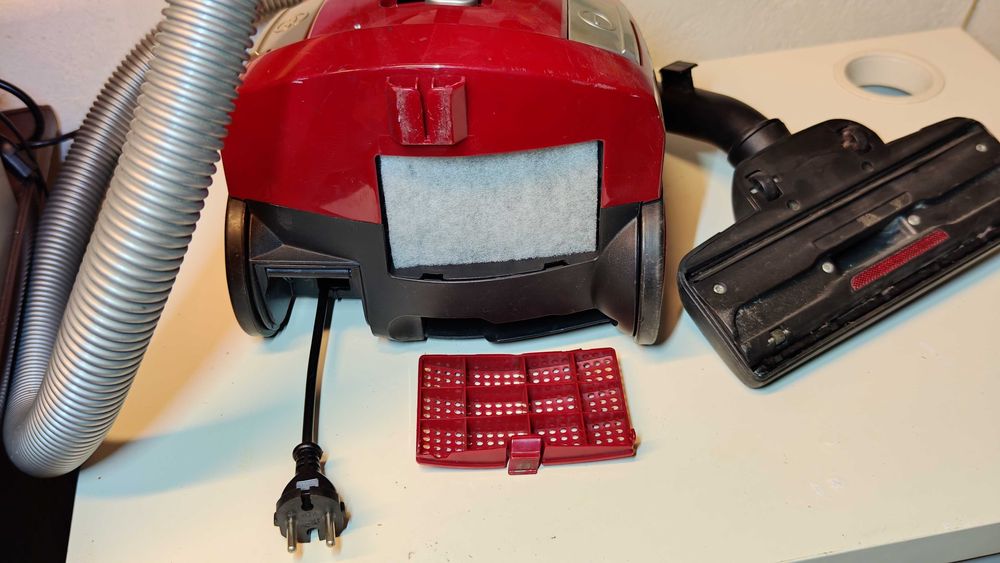 Odkurzacz workowy Dirt Devil cooper M 7008-1 moc 800W