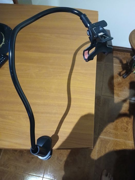 Suporte para camera e telemóveis