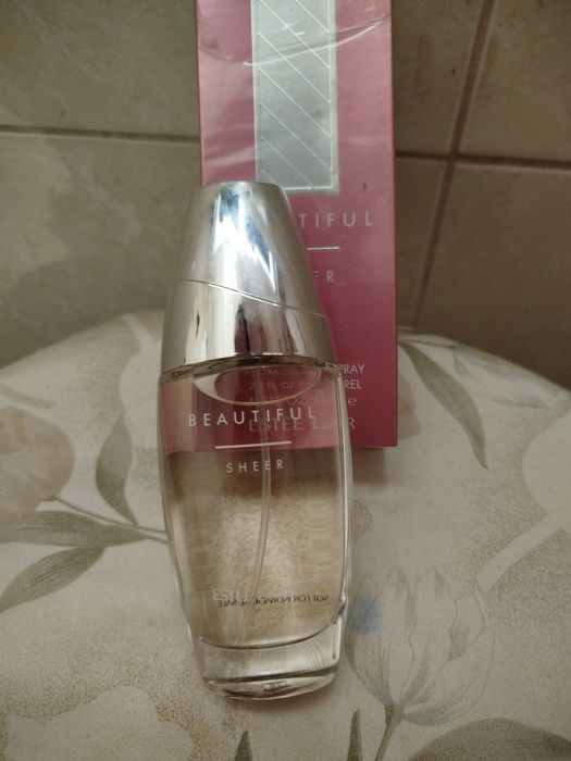 Perfume Sheer Beautiful novo