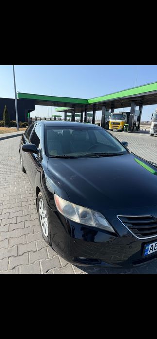 Toyota Camry. 40