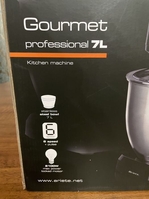 Тестомес, кухонный комбайн