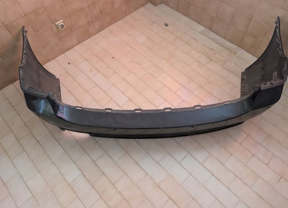 Para-choques traseiro e91