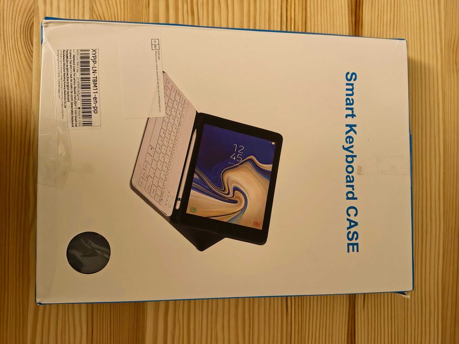 Etui z klawiaturą do tabletu Lenovo