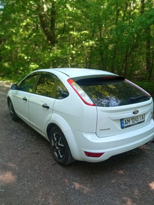 Ford focus 2 res