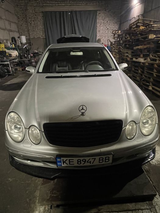 Продам 211 3,2 бензин