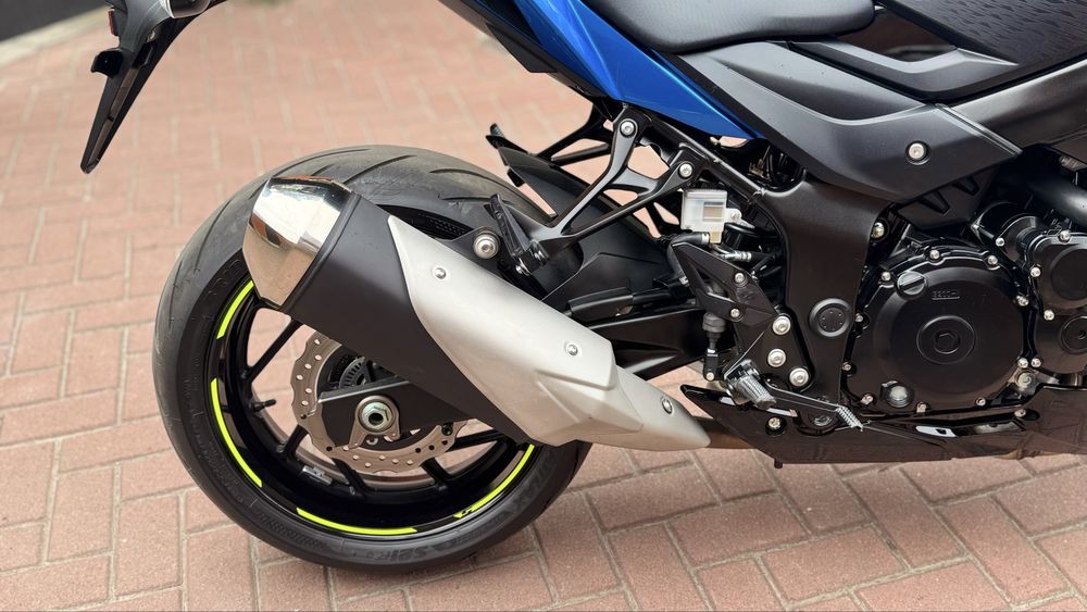 Suzuki GSX-S750 Сузуки 2021 рік