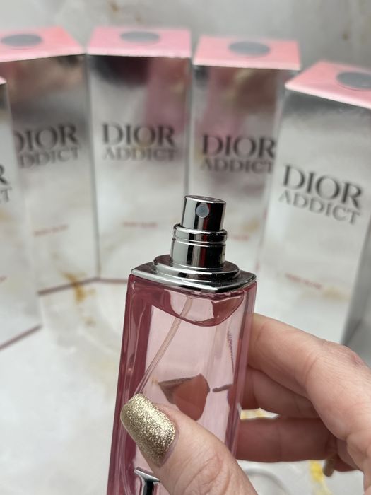dior addict - купити парфумерію - Ціна на OLX.ua