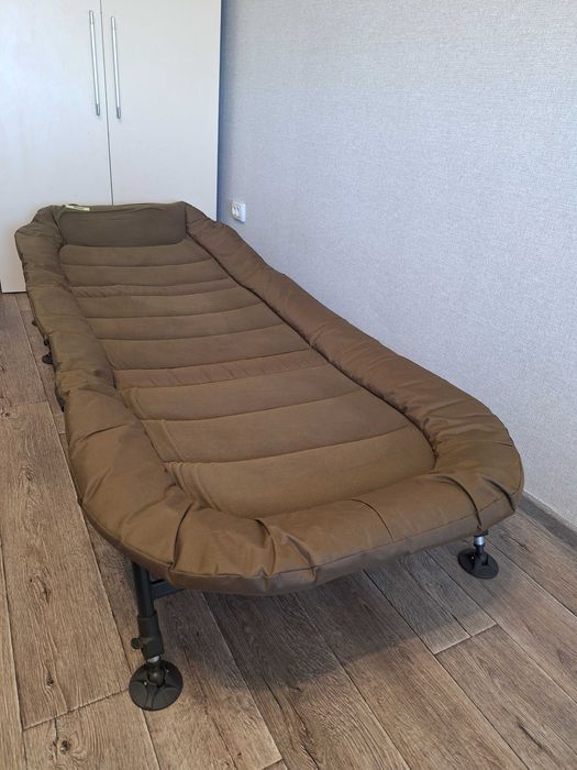 карпова розкладачка  для рибалки, размір 210×85×32 см, 8 ножек, нагрузка до 150 кг.