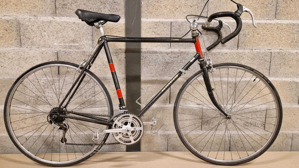 Stylowy zabytkowy francuski Rower Szosowy MOTOBECANE, klasyk vintage retro, dostepny w Bielawie