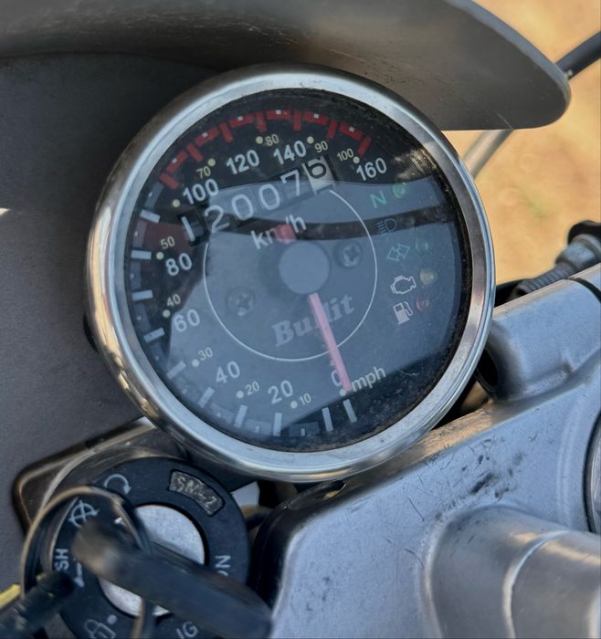 Bullit Hero 125