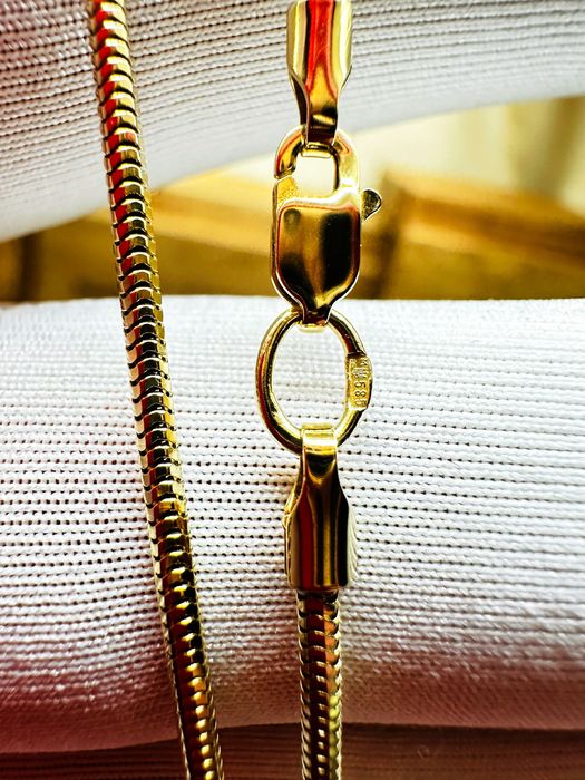 Золотая цепочка 585 весом 5.62 грамма