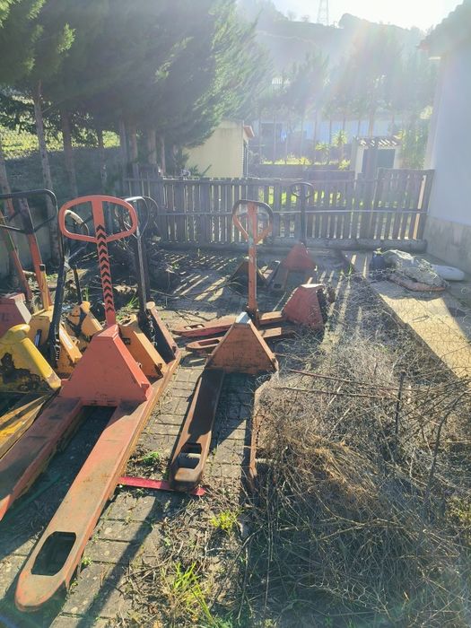 Lote porta paletes avariados