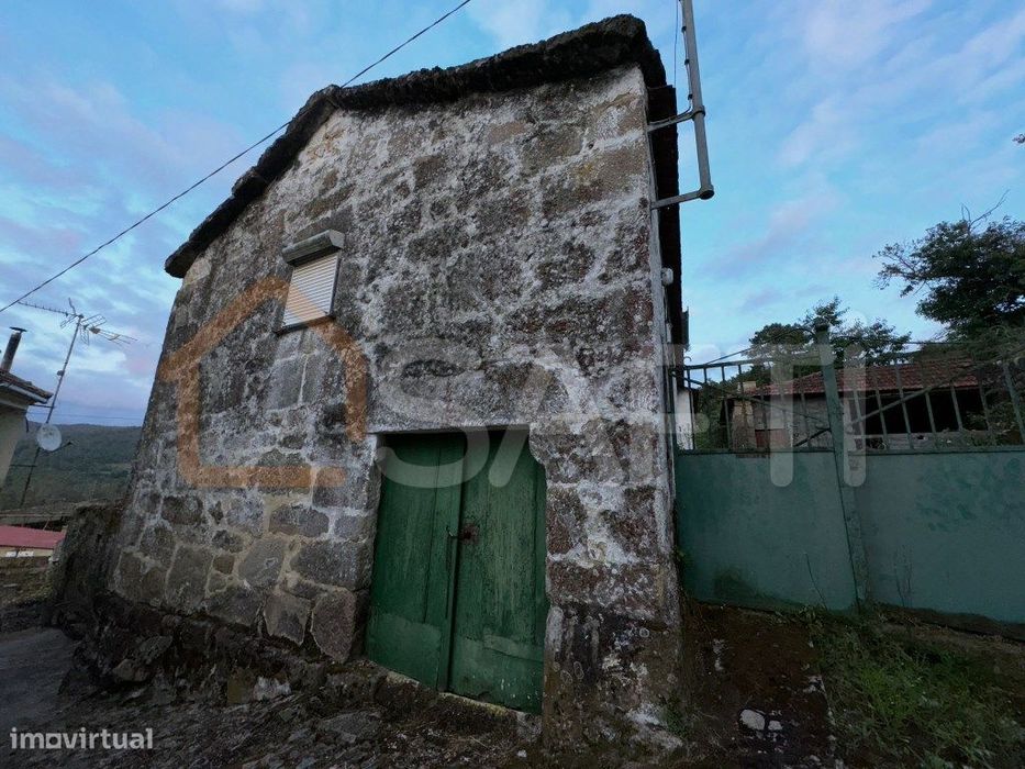 Moradia T3 em Pedra
