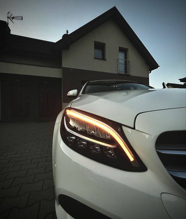 Auto do ślubu Mercedes C klasa