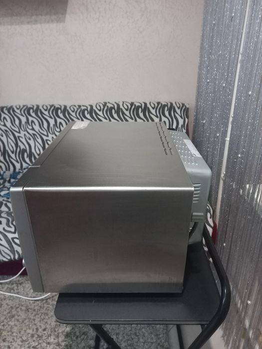 Мікрохвильова піч Самсунг