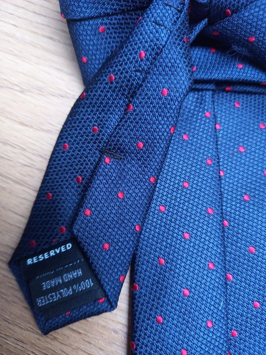 Krawat Reserved w groszki