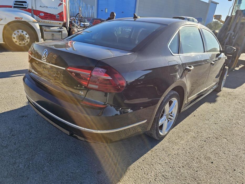 Продам Volkswagen Passat 1.8 TSI highline 2017