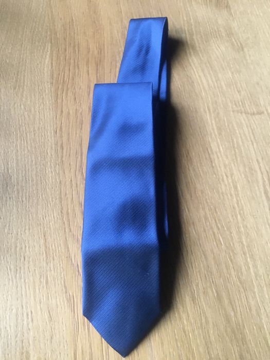 Krawat Gunia ciemnoniebieski