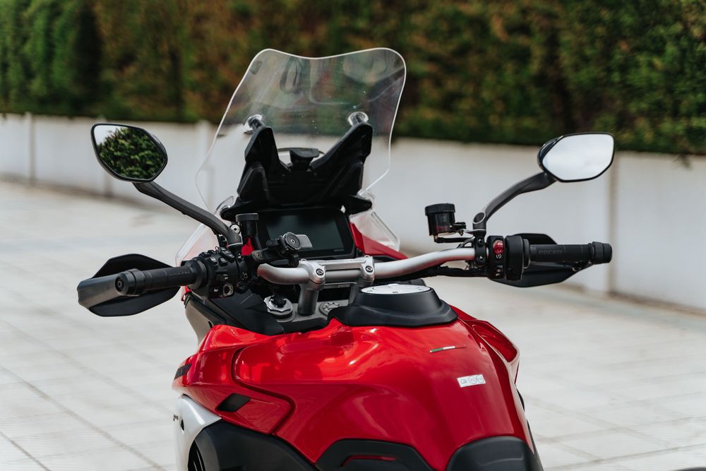 Ducati Multistrada V4 Rally (2024) - Wypożyczalnia Motocykli Warszawa | Rent Motorcycle Warsaw