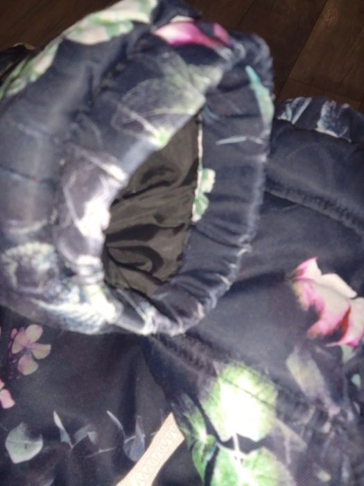 Kurtka jesienno  - zimowa r. 134  - 140