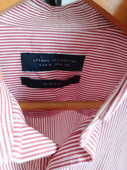 Camisa às riscas  da Lefties