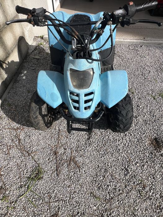 Moto 4 125 usada