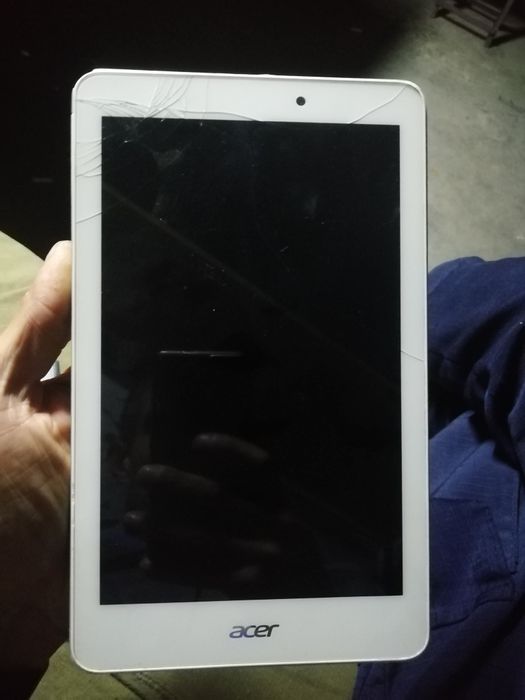 Планшет Acer 8 дюймів...