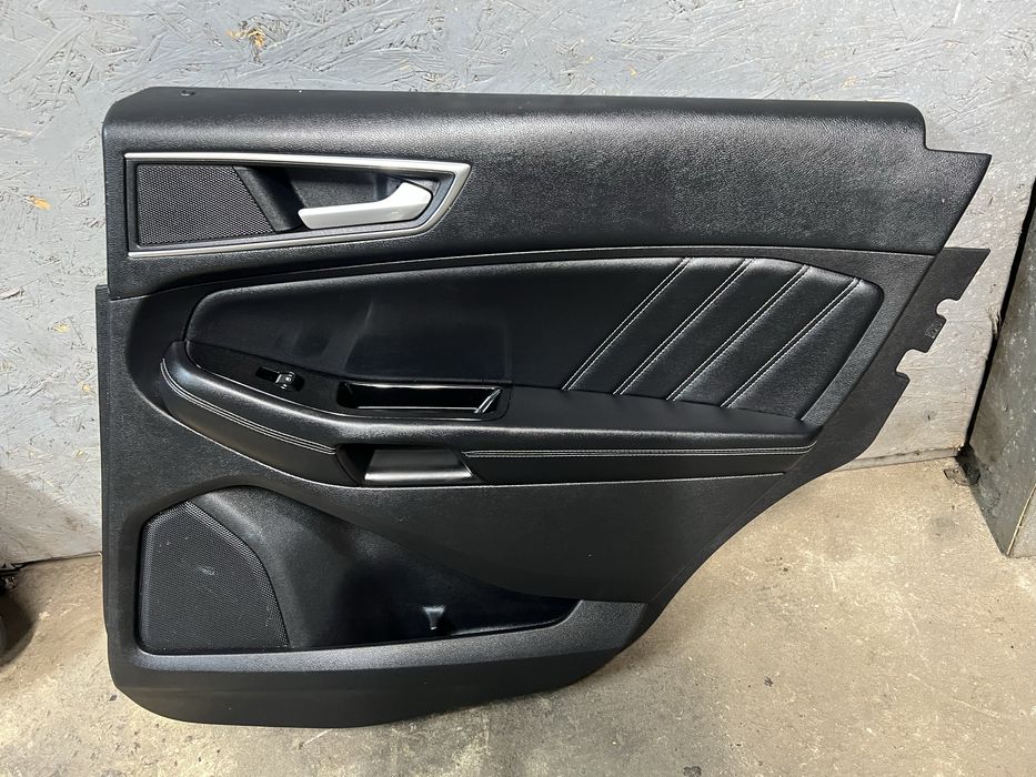 Дверные карты на ford edge sport 15-18 год форд едж спорт карта двери
