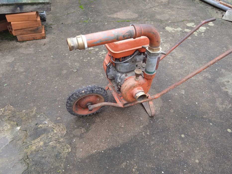 Motor rega Kubota KS 200