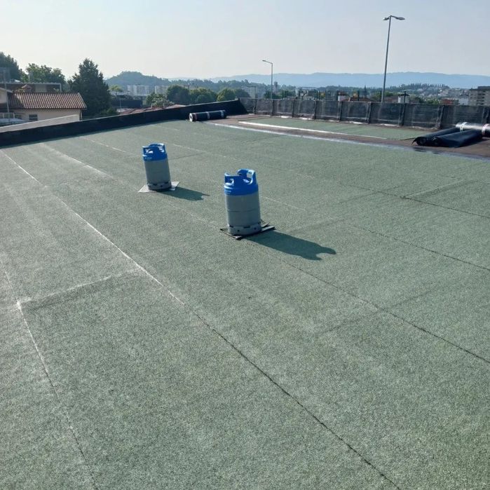 Impermeabilização de coberturas, fundações com Tela