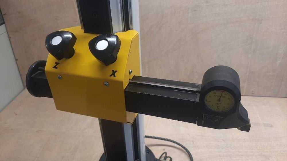 Przyrząd do ustawiania narzędzi Innotool: PCM toolset 240