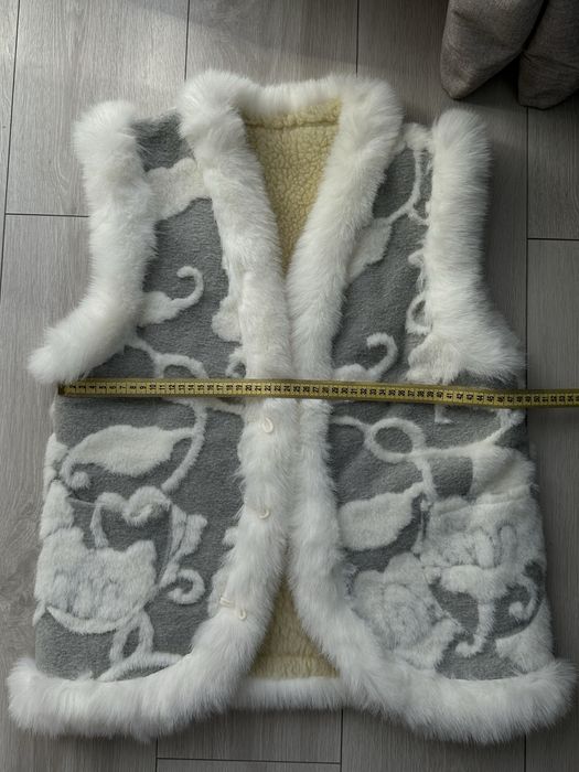 Кептар (жилетка) з овчини жіночий