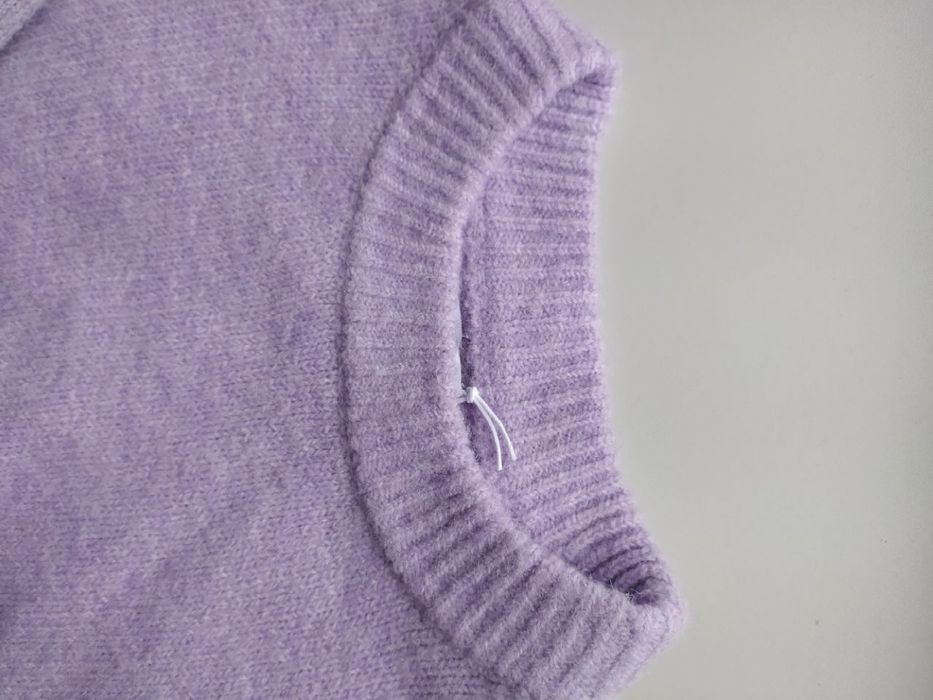 Светр RESERVED, ніжного лавандового кольору, м’який і теплий!