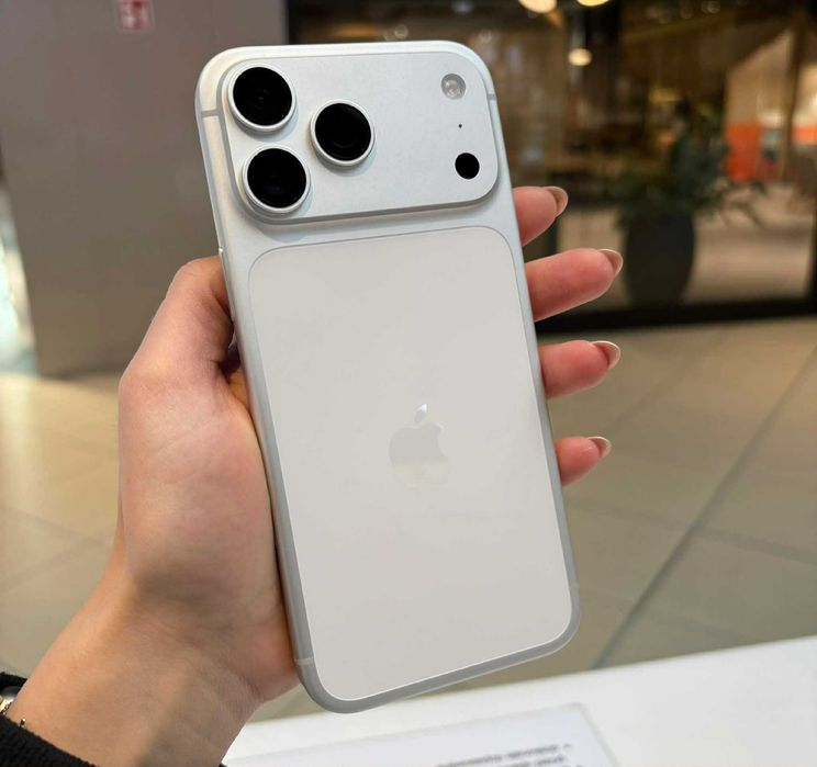 OKAZJA iPhone 17 Pro Max Silver 256GB - faktura VAT