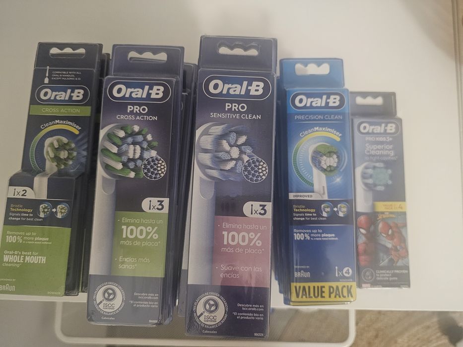 Escovas oral b novas