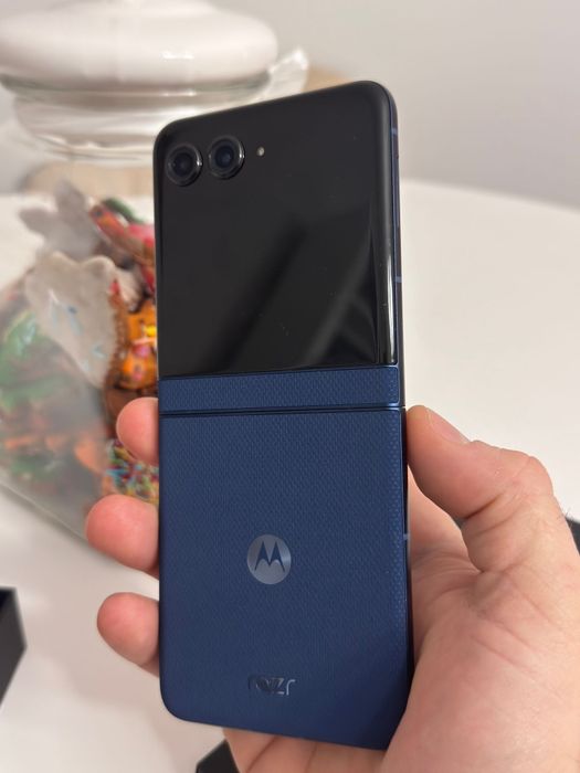 Motorola razr 60