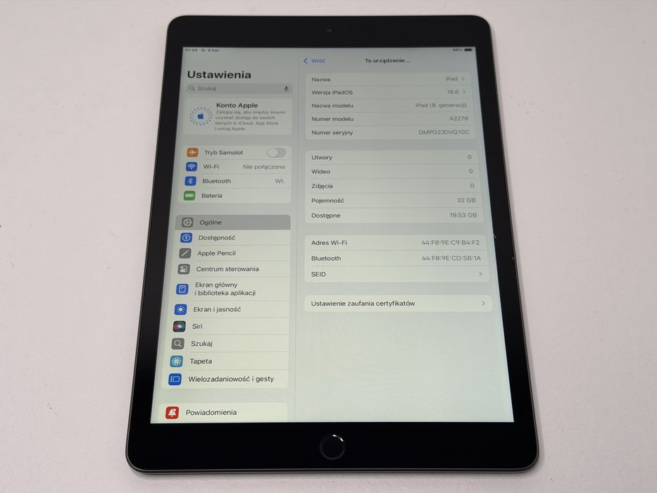 iPad 8. gen. (A2270) - 32GB - faktura VAT 23%
