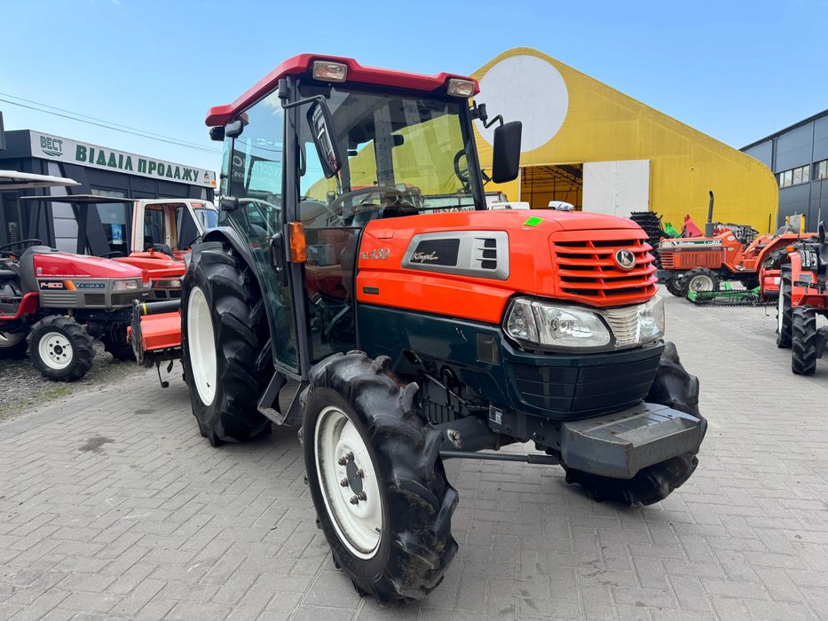 Японський трактор KUBOTA KL 430 + фреза 180 СМ!!!, гідропідсилювач,КАБІНА З КОНДИЦІОНЕРОМ ТА ПІЧКОЮ.
