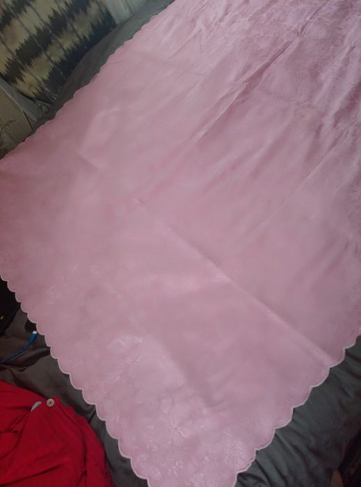 Скатертина плотна з цупкої матерії