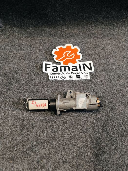 Canhão da Ignição - 4B0905851C - VW POLO IV três volumes (9N2)