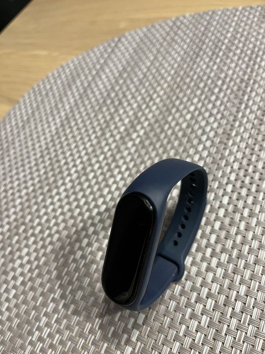 Mi Smart Band 6 uzywana sprawna