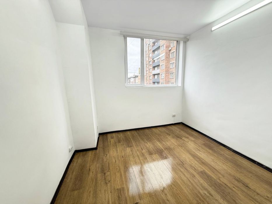 Оренда офіса кабінета