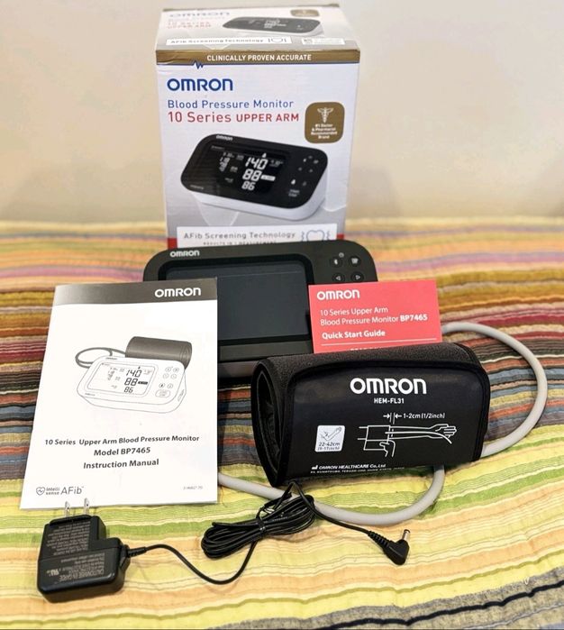 Тонометри Omron BP7465 (10 Series) з функцією AFib
