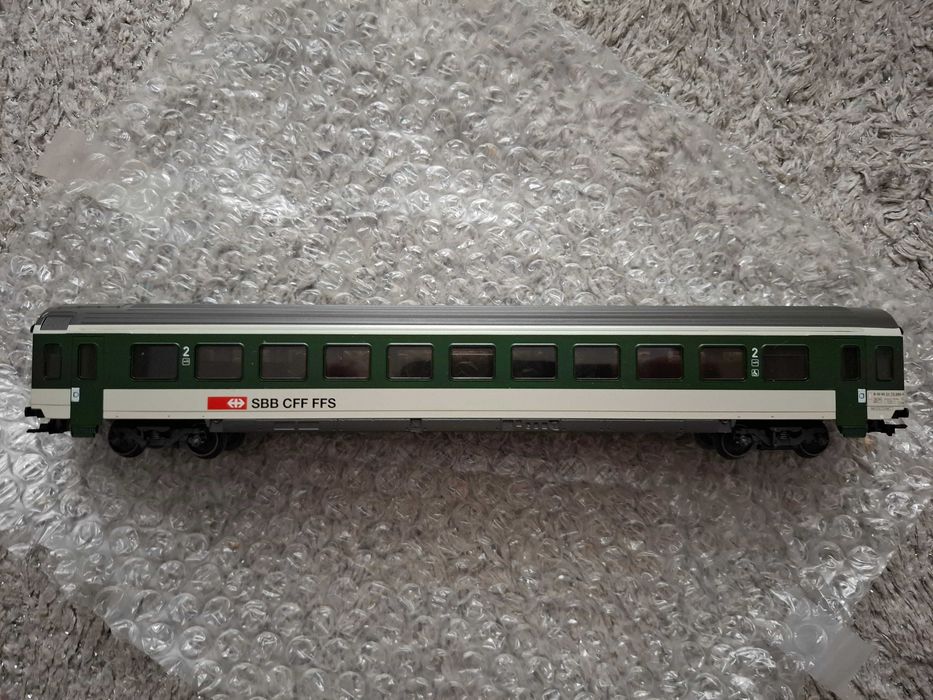 MARKLIN Vagão de passageiros Swiss SBB 2cl do conjunto 29859 (B 50 85 21-73 245-5)