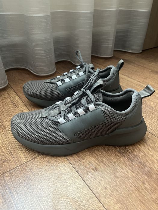 Кросівки  жіночі Puma 40р. 26.5см.