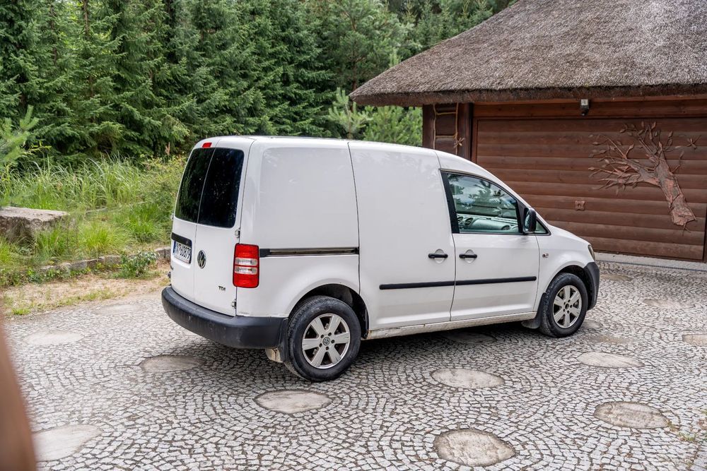 Volkswagen Caddy Furgon (Van) / 1.6 Tdi 75Km / Manual  / Salon Pl