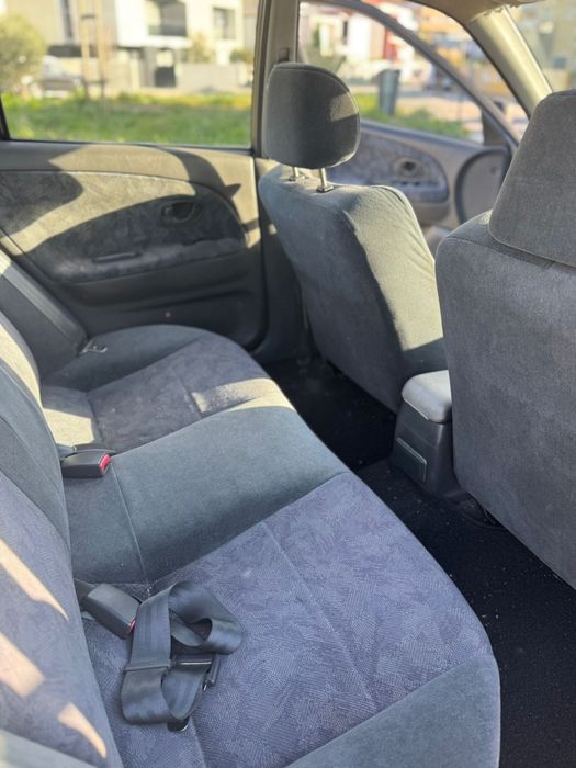 Mitsubishi lancer glx 1.3 i